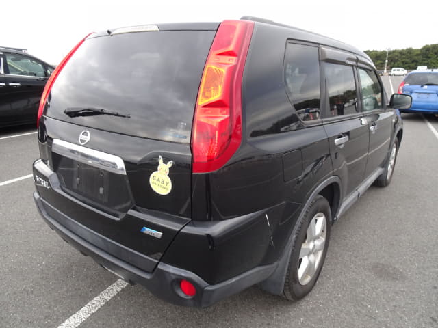 2009 NISSAN X-Trail