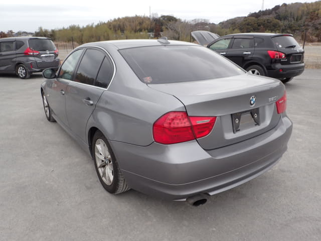 2011 BMW 3 Series