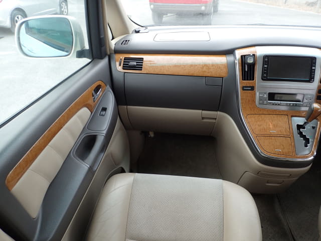 2007 TOYOTA Alphard
