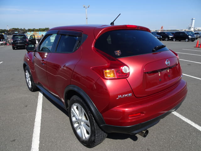 2010 NISSAN JUKE