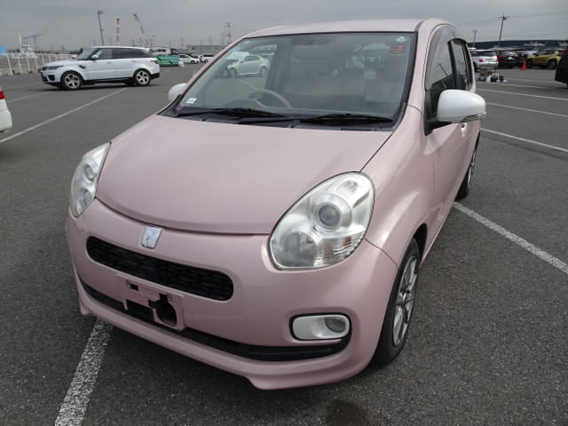 TOYOTA Passo