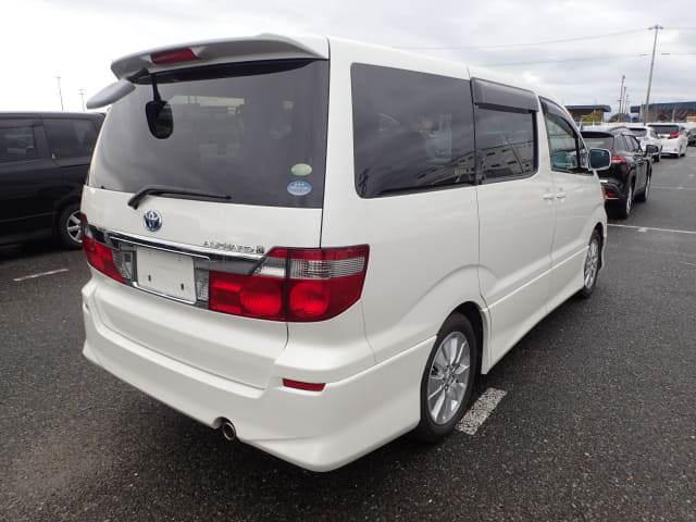 2005 TOYOTA Alphard