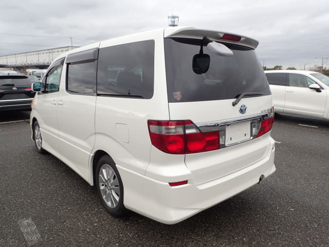 2005 TOYOTA Alphard