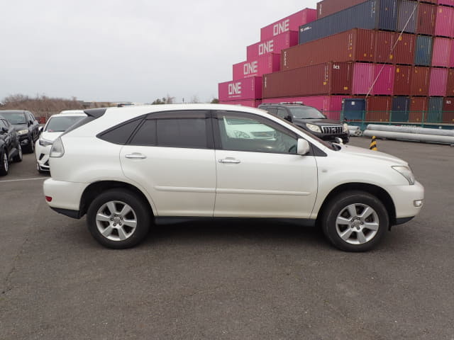 2010 TOYOTA Harrier