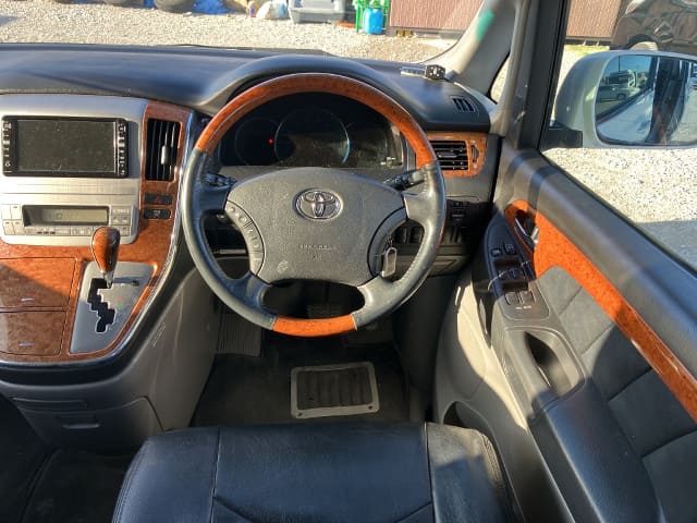 2007 TOYOTA Alphard