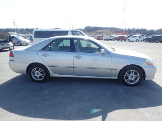 2004 TOYOTA Mark II