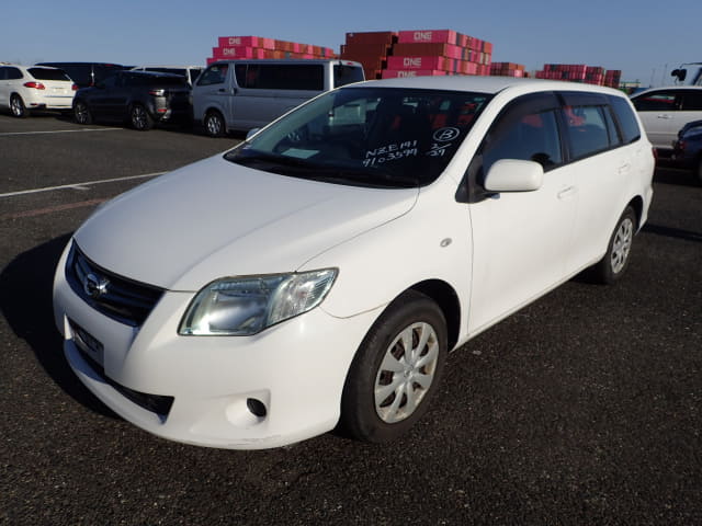 TOYOTA Corolla Fielder