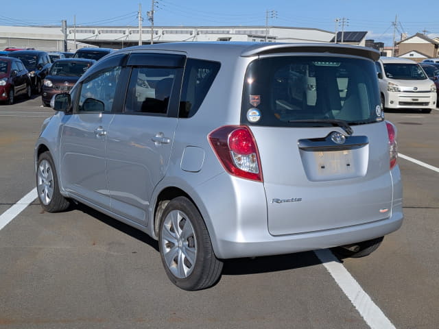 2010 TOYOTA Ractis