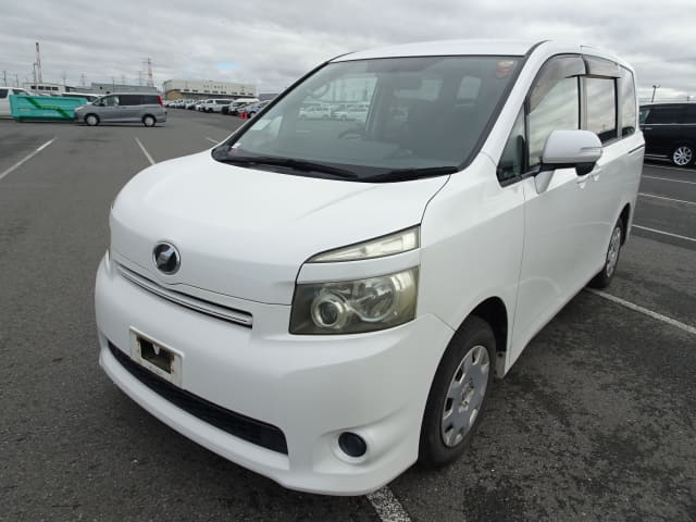 2008 TOYOTA Voxy