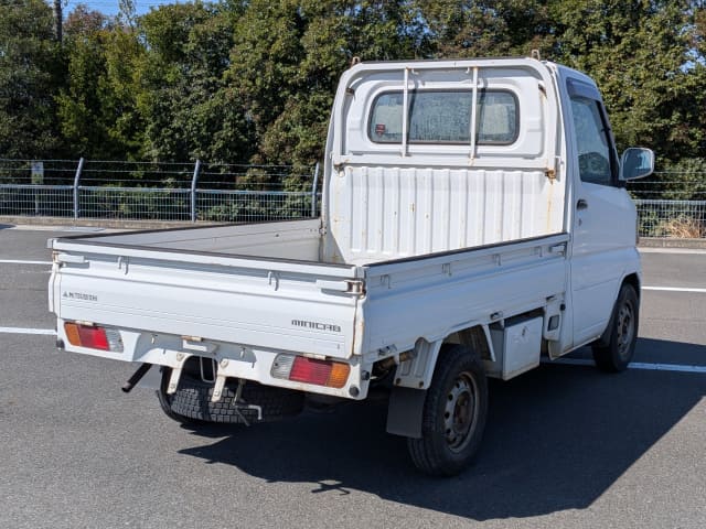 2001 MITSUBISHI Minicab Truck