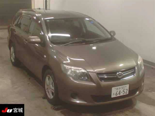 TOYOTA Corolla Fielder