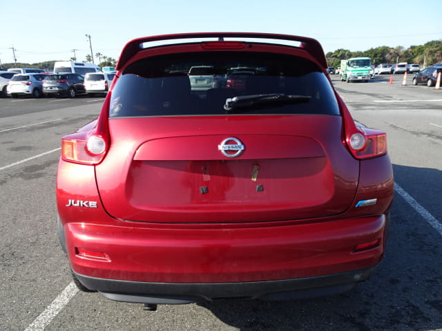 2011 NISSAN JUKE