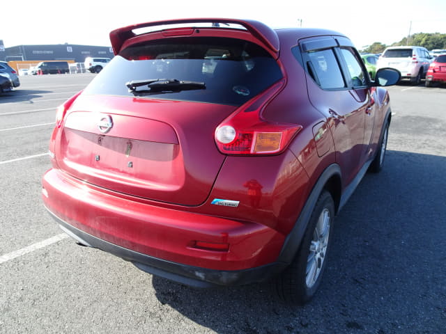 2011 NISSAN JUKE