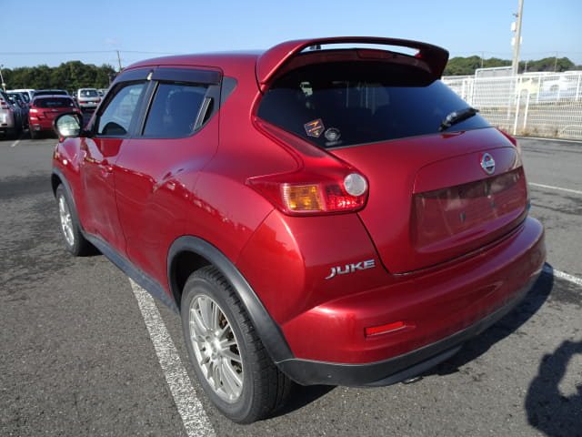 2011 NISSAN JUKE