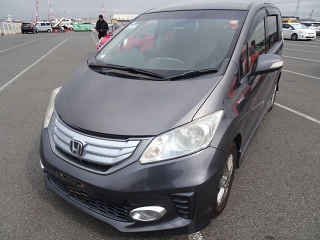 HONDA Freed Hybrid
