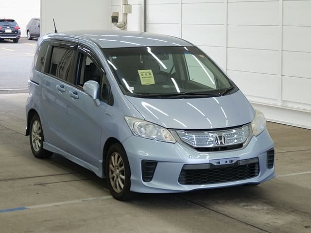 HONDA Freed Hybrid