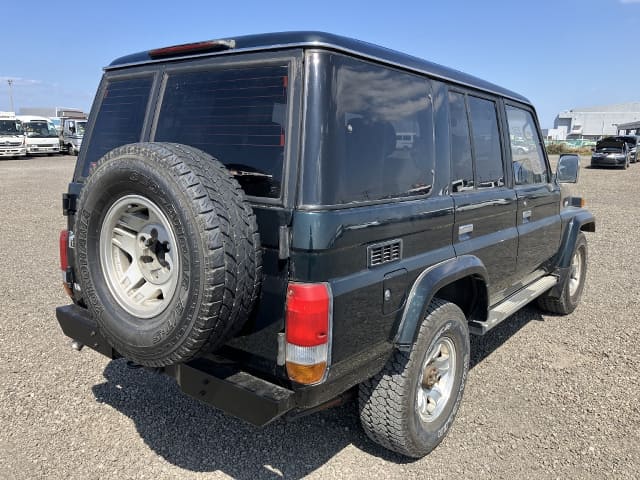 1996 TOYOTA Land Cruiser