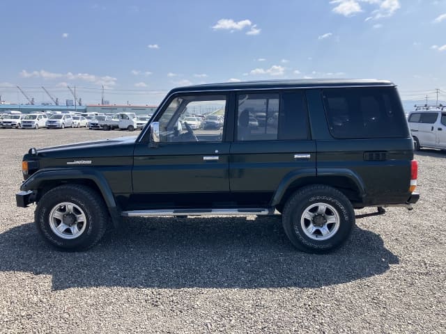 1996 TOYOTA Land Cruiser