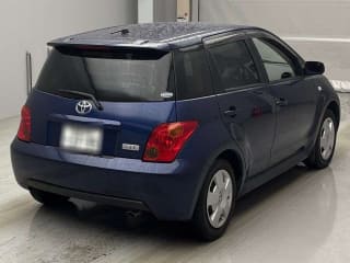 2002 TOYOTA IST