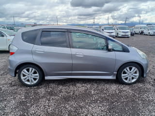 2009 HONDA Fit