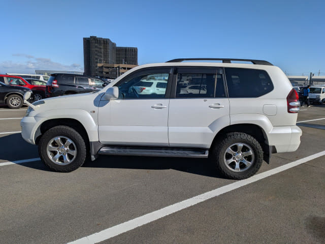 2009 TOYOTA Land Cruiser Prado