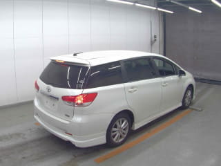 2009 TOYOTA Wish