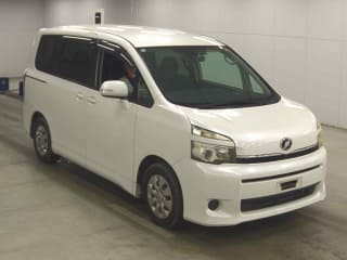 2010 TOYOTA Voxy