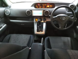 2010 TOYOTA Corolla Rumion