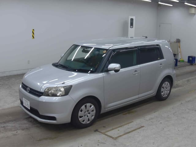 2010 TOYOTA Corolla Rumion