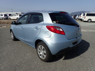 2011 MAZDA Demio