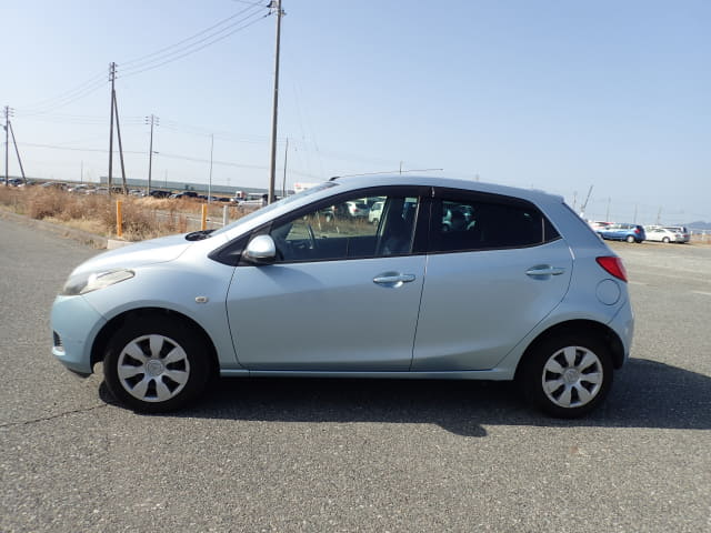 2011 MAZDA Demio