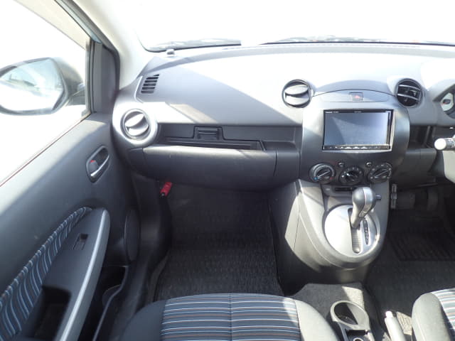 2011 MAZDA Demio