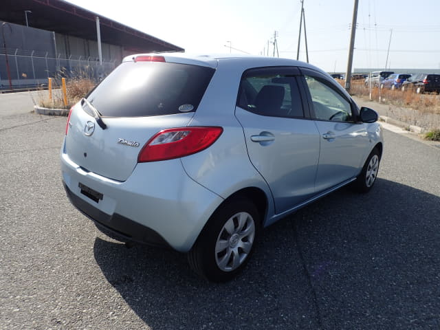 2011 MAZDA Demio