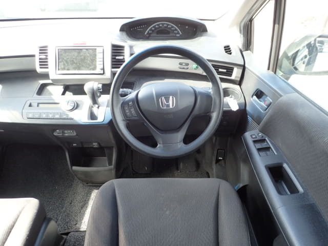 2011 HONDA Freed