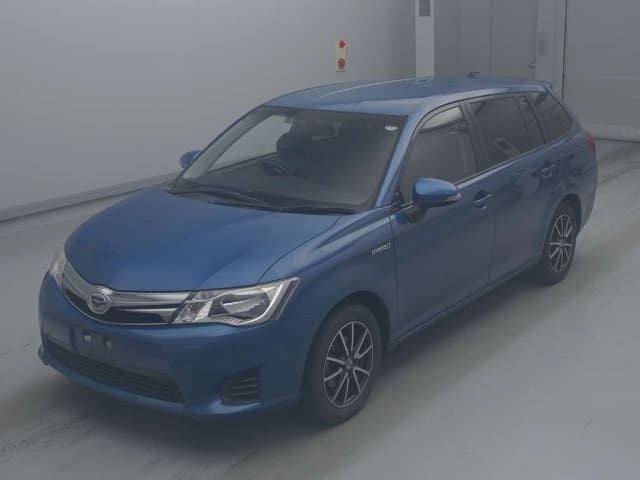 TOYOTA Corolla Fielder