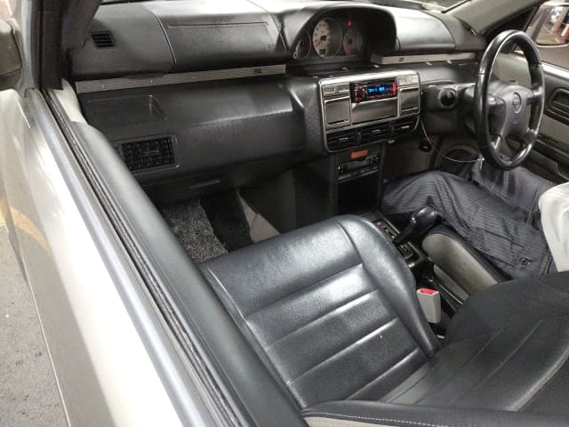 2003 NISSAN X-Trail