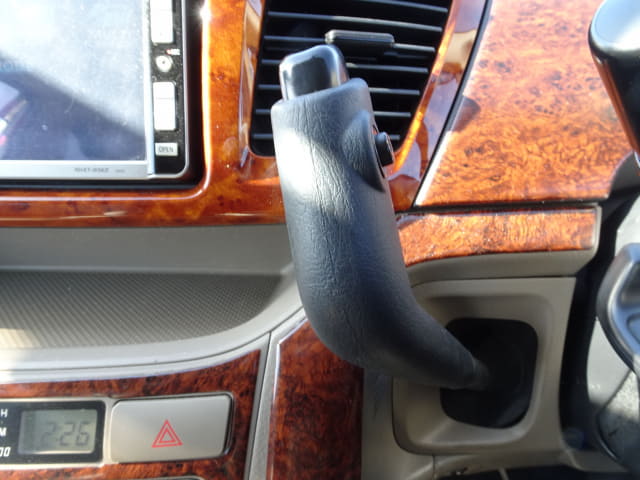 TOYOTA Noah thumbnail 39