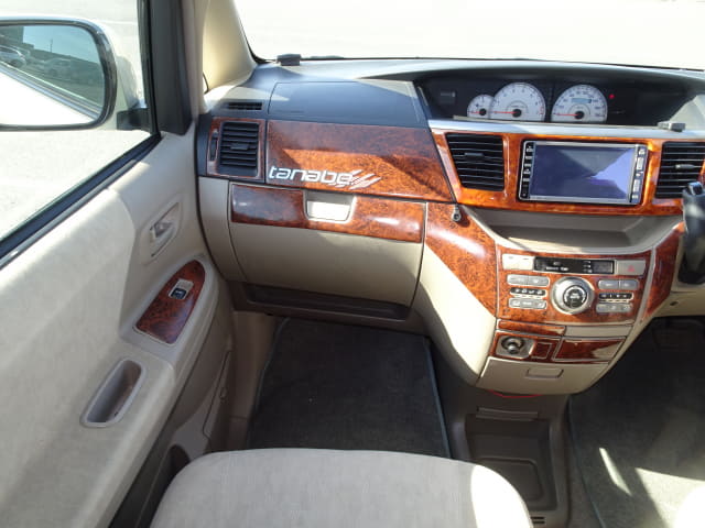 TOYOTA Noah thumbnail 34