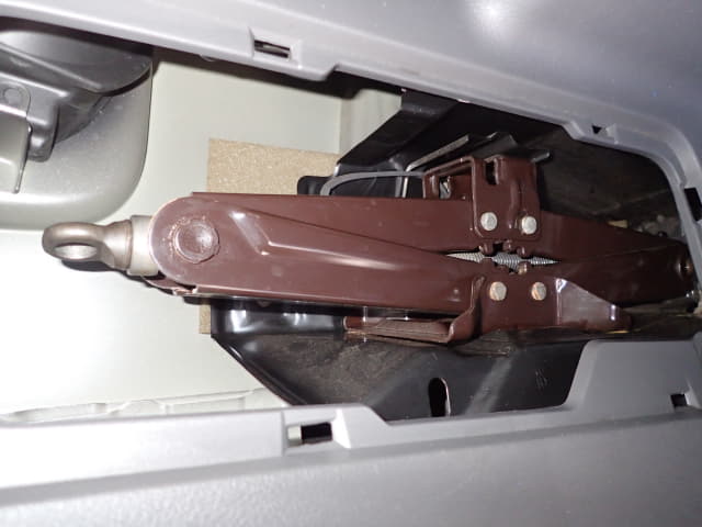 2008 TOYOTA Noah