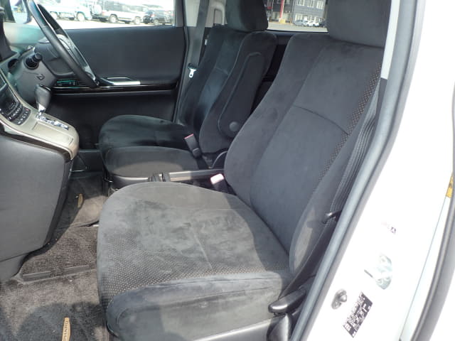 TOYOTA Alphard thumbnail 25
