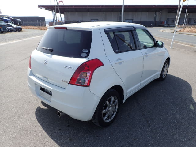 2009 SUZUKI Swift