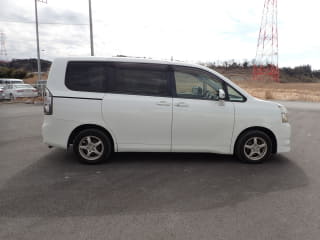 2008 TOYOTA Voxy