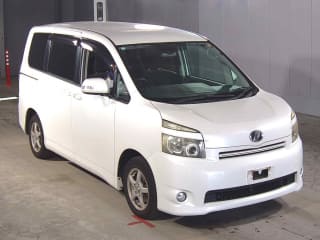 2008 TOYOTA Voxy