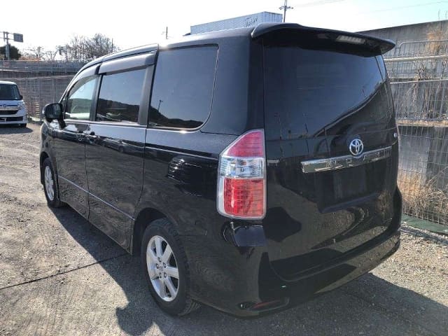 2008 TOYOTA Noah