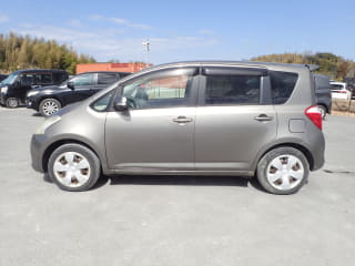 2005 TOYOTA Ractis