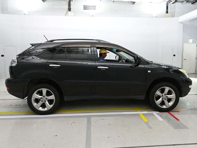 2011 TOYOTA Harrier