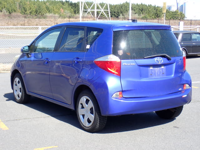 2011 TOYOTA Ractis