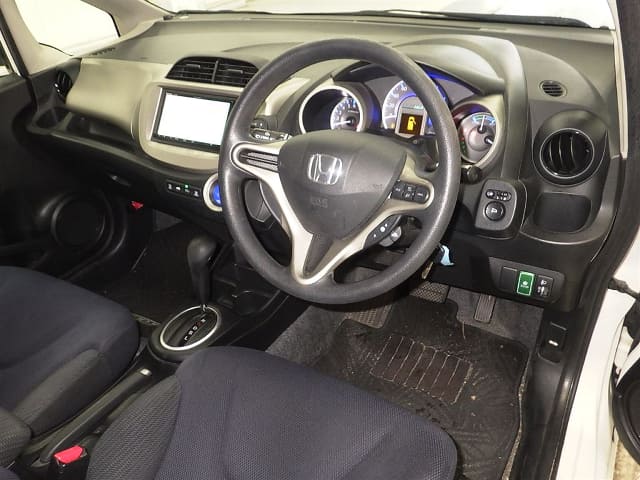 2011 HONDA Fit Hybrid