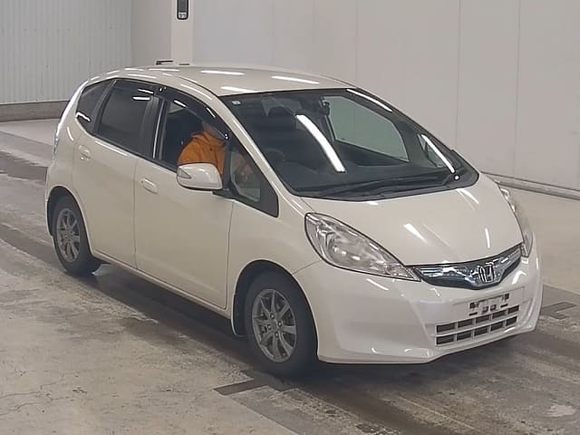 2011 HONDA Fit Hybrid