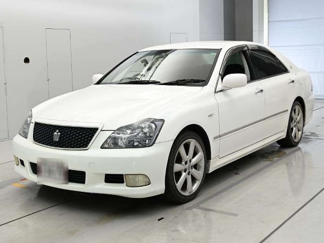 2004 TOYOTA Crown